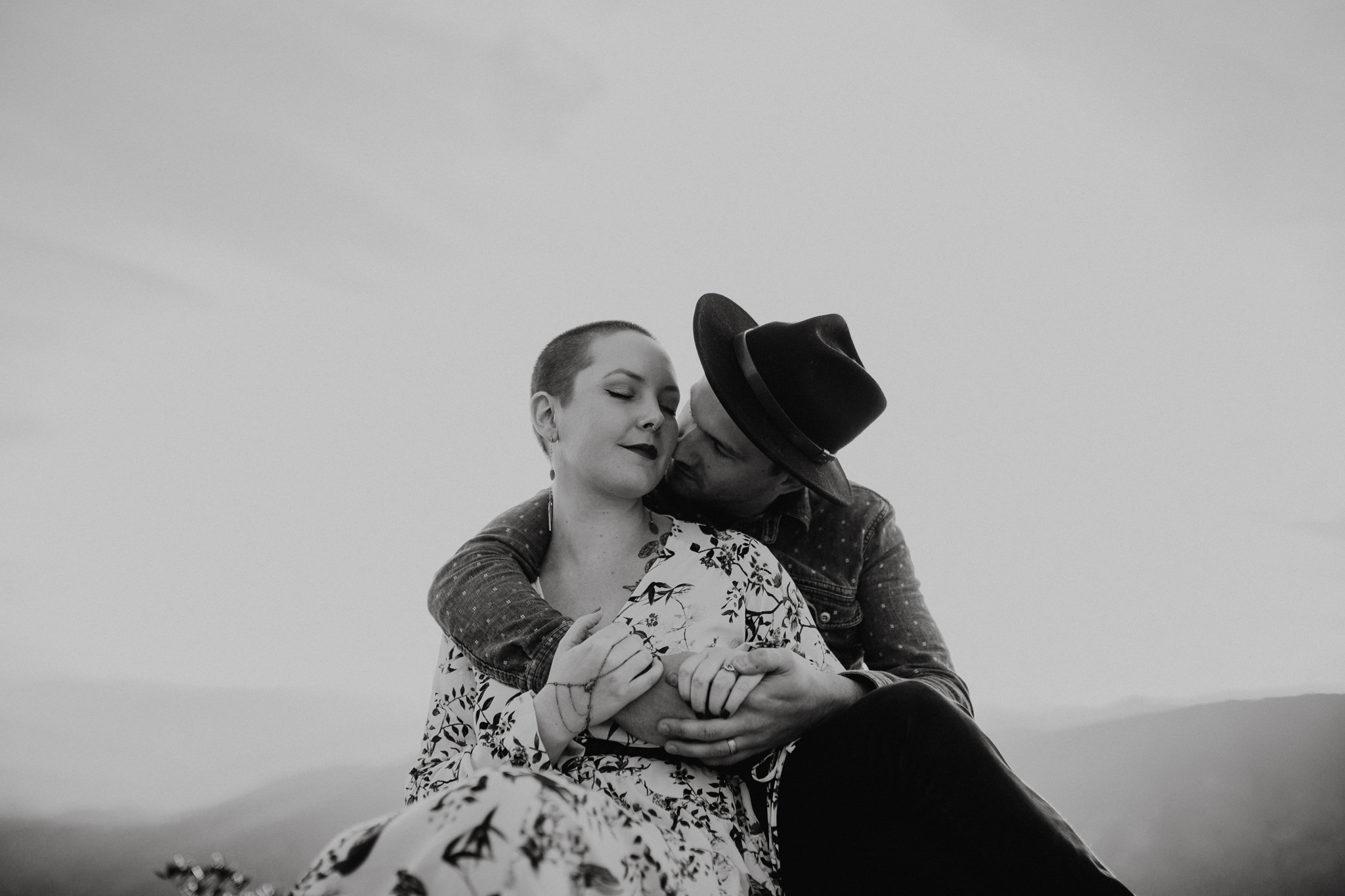 hawksbill mountain photo shoot