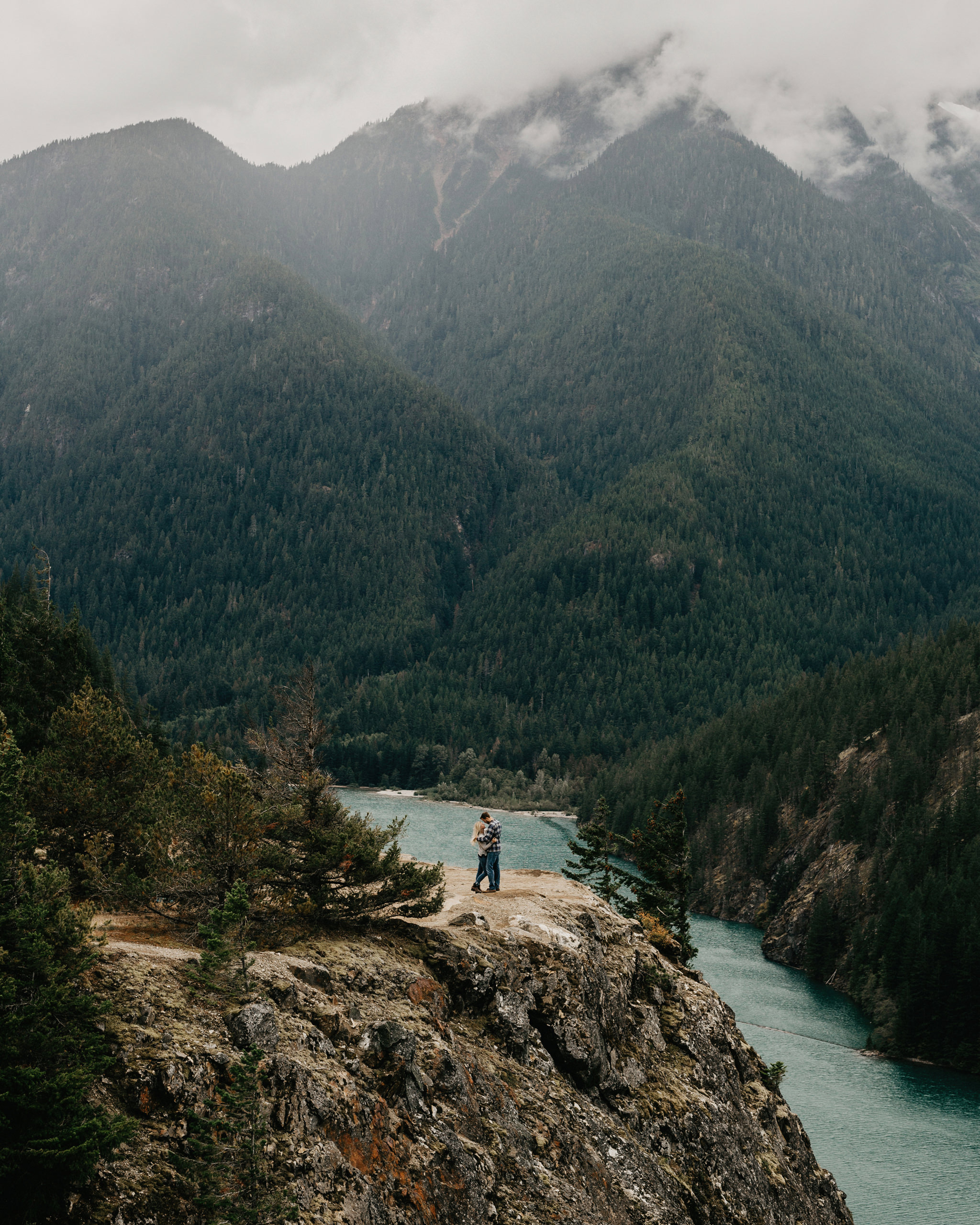 north cascades engagement photos