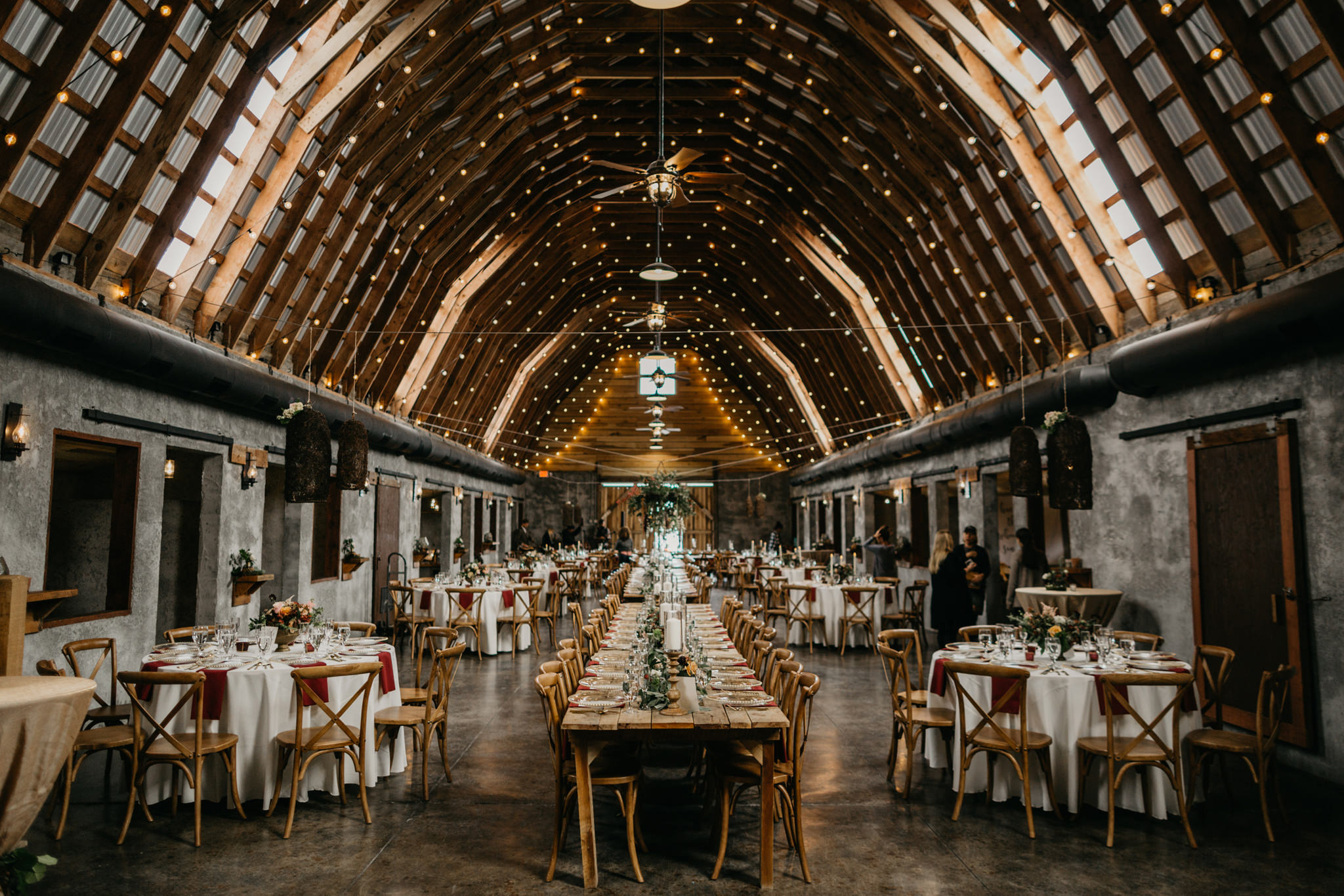 overlook barn wedding photos