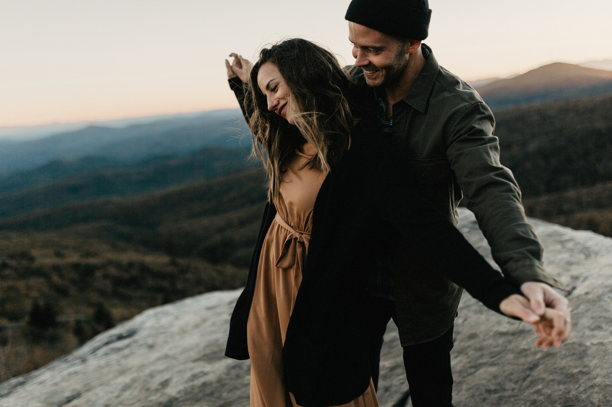 rough ridge blowing rock engagement photos