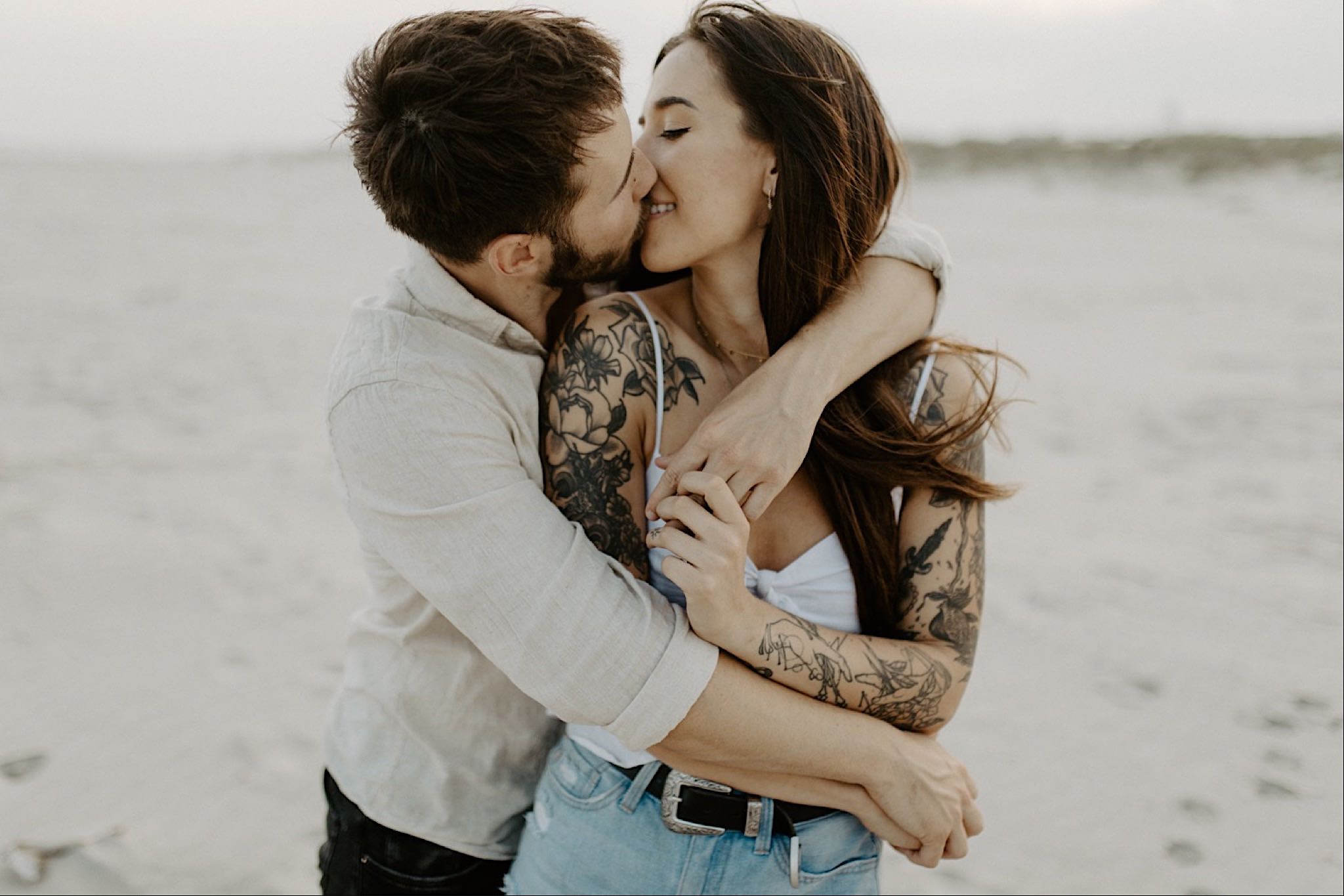 moody charleston engagement photos