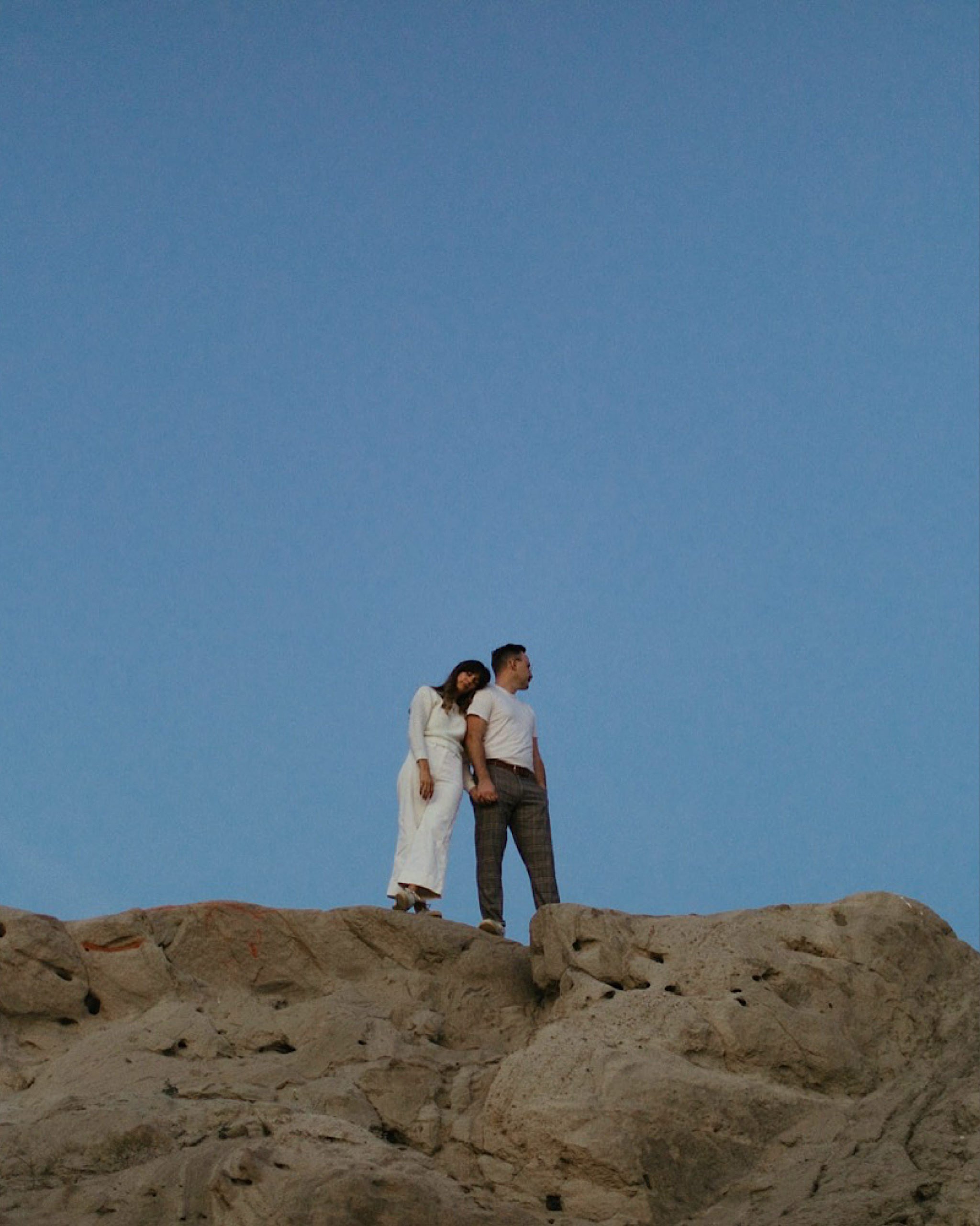 hipster california couple desert photos