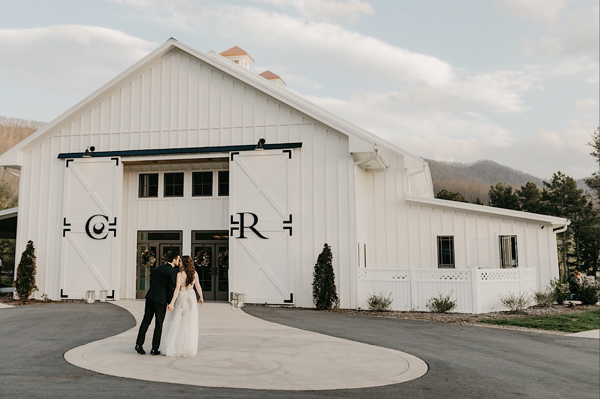 chestnut ridge wedding