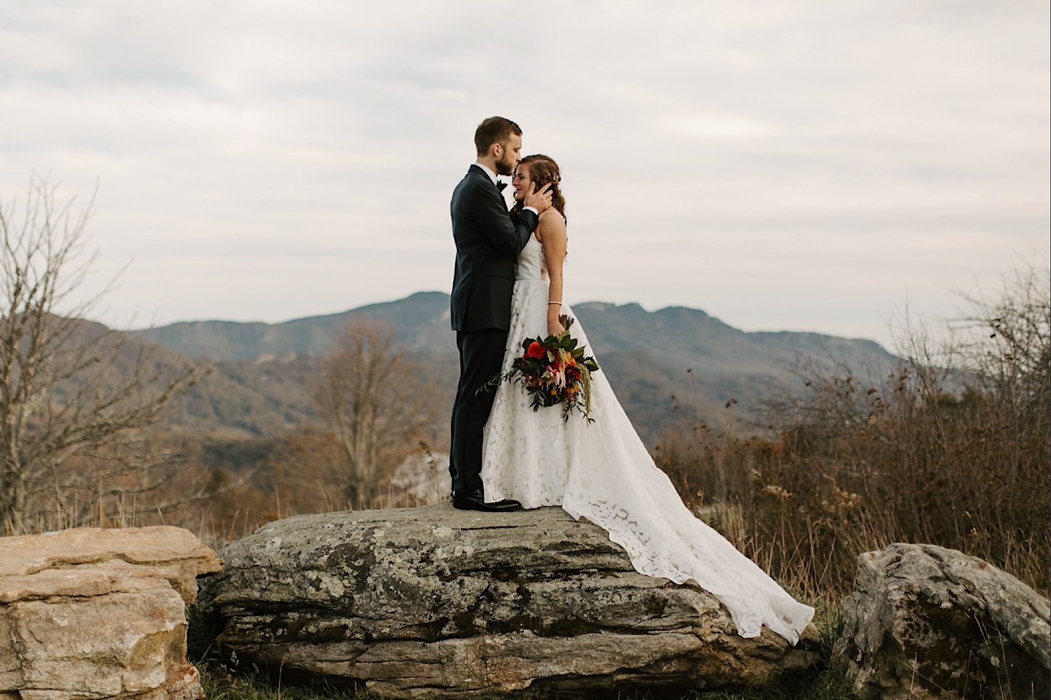 overlook barn wedding