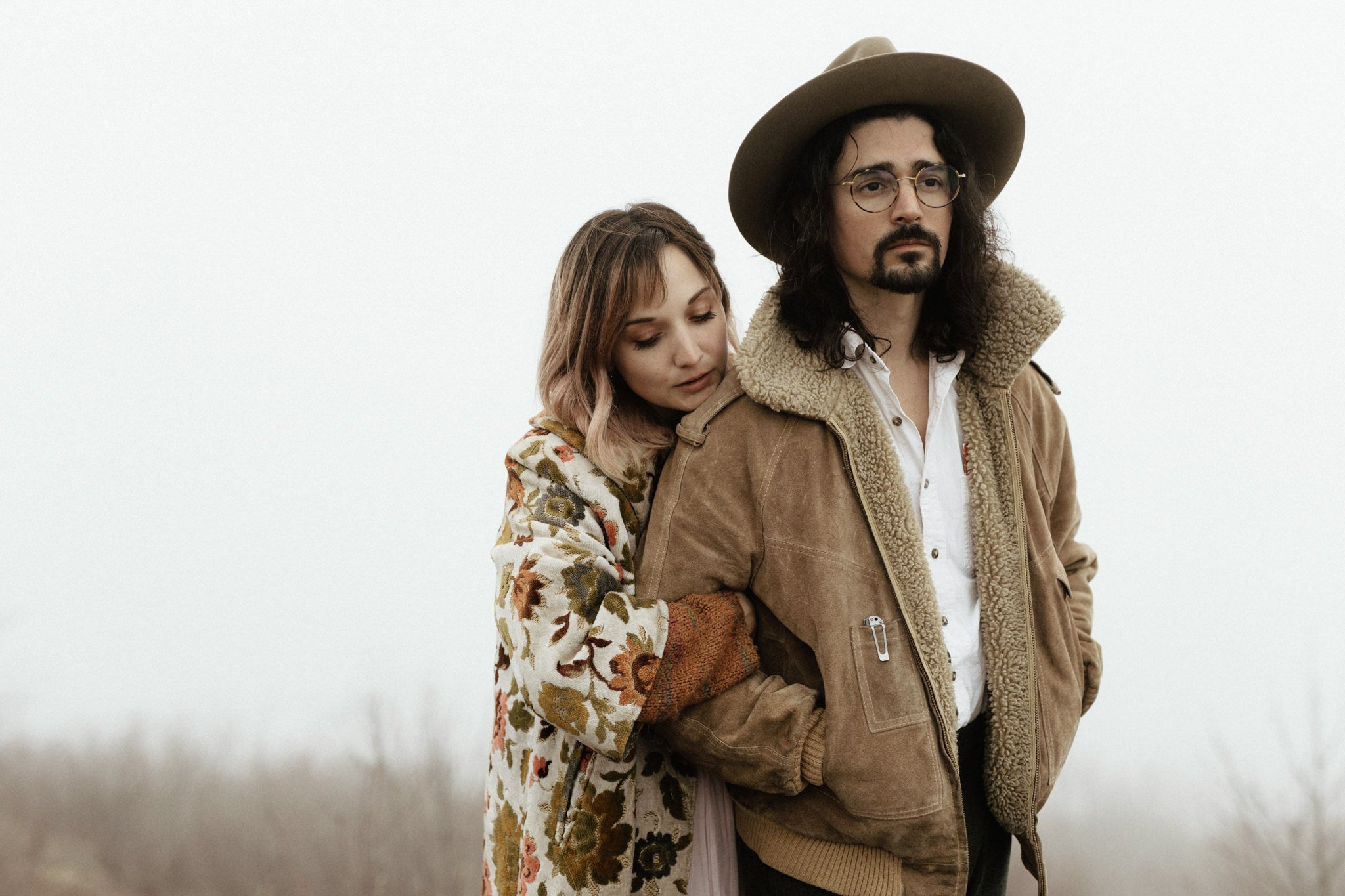 engagement photos outfit ideas
