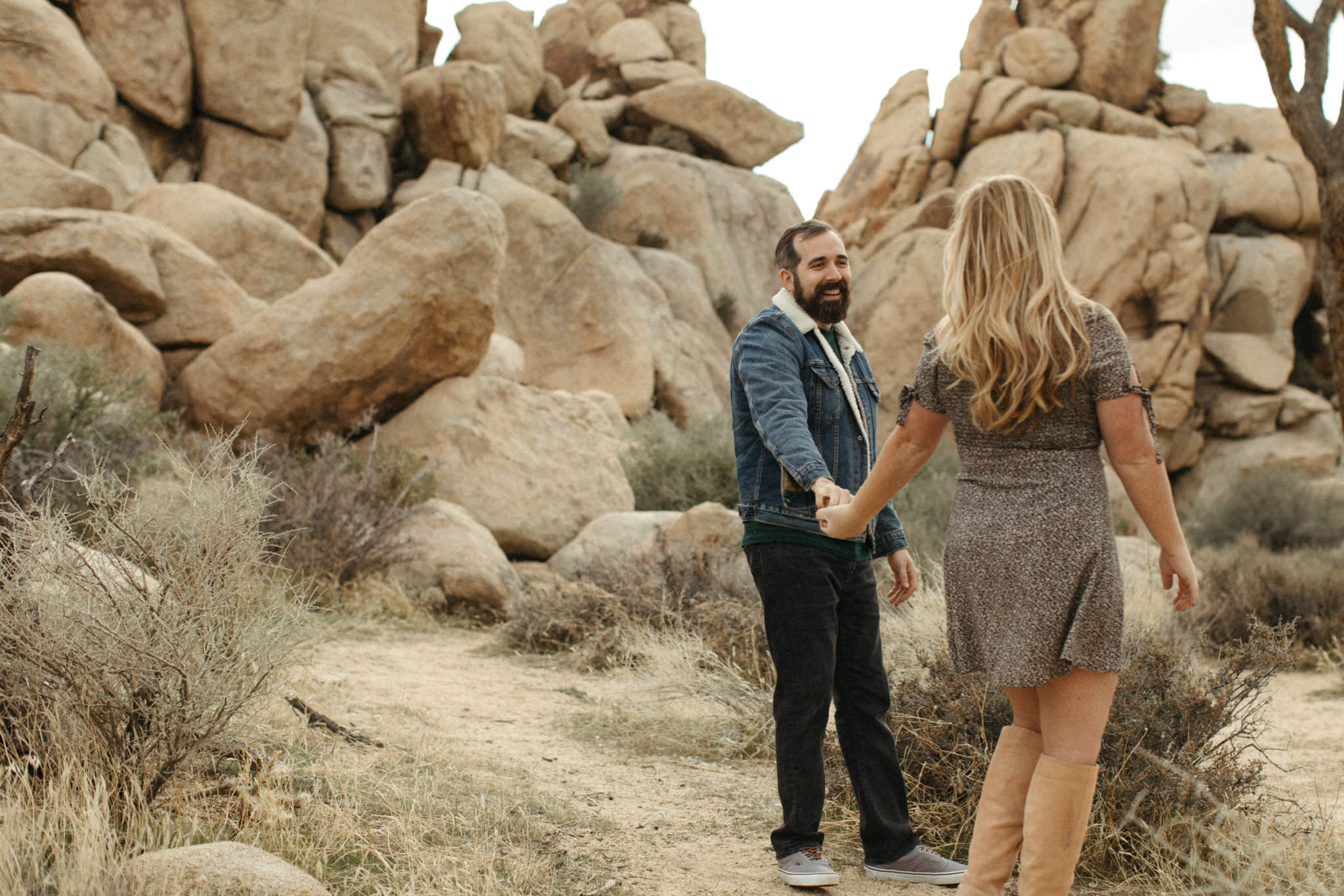 joshua tree engagement session