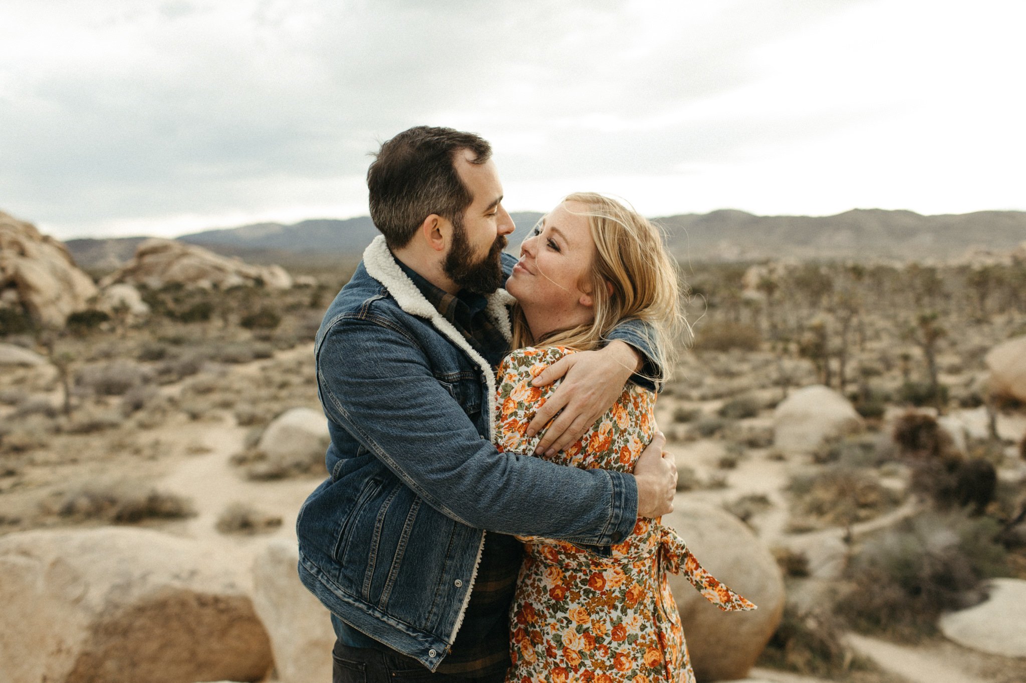 joshua tree engagement photos