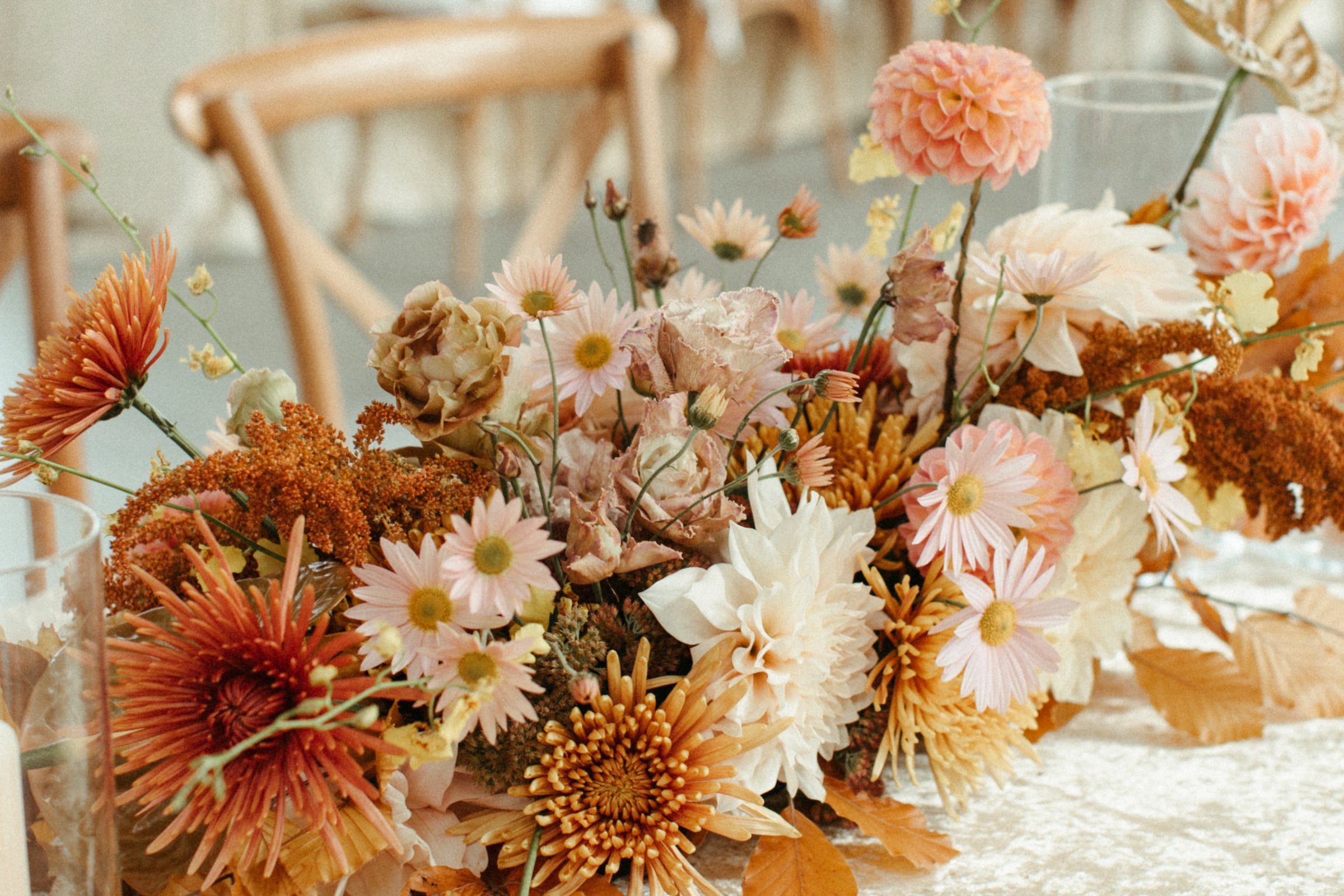 modern boho wedding florals