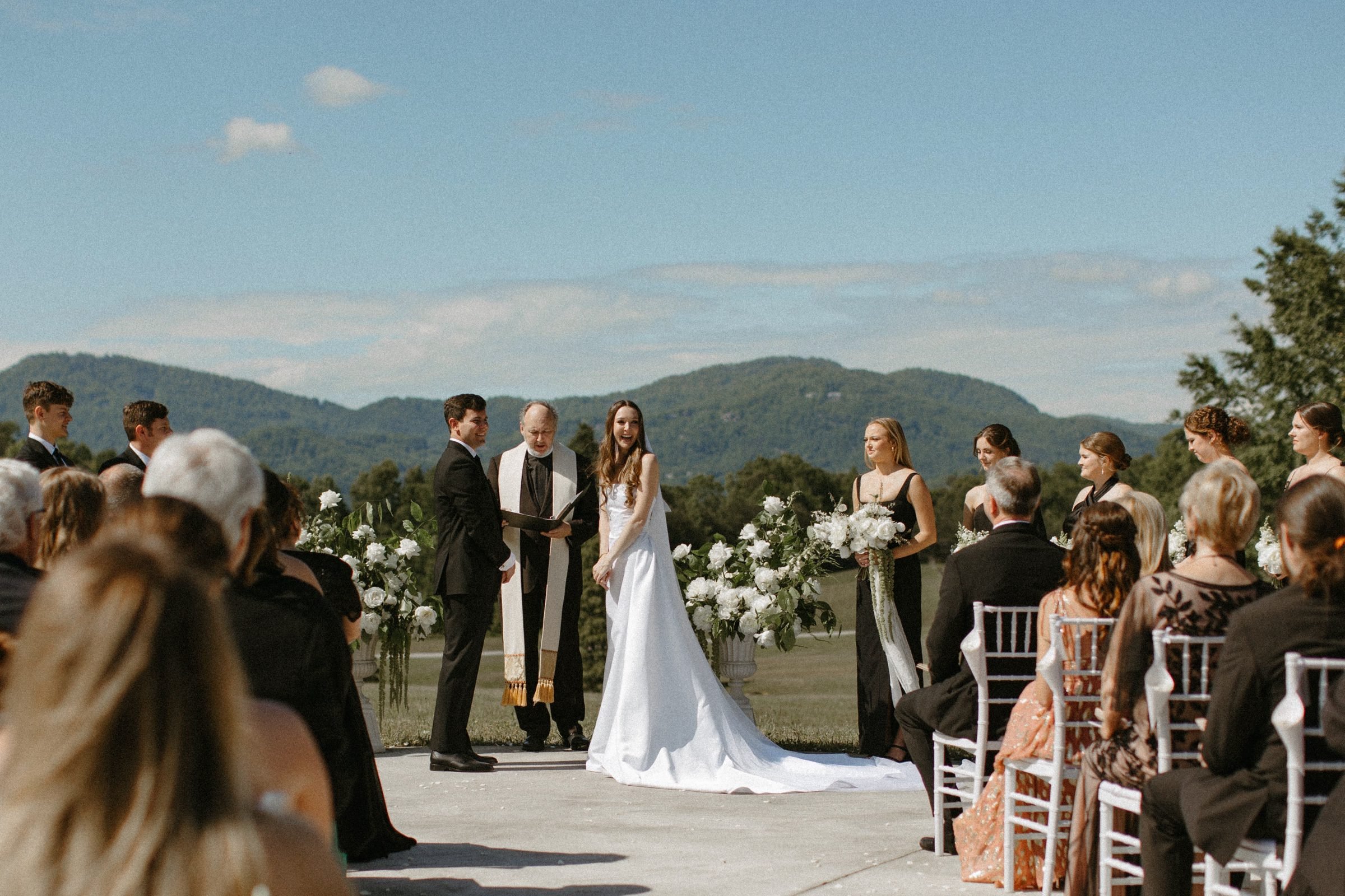 wedding ceremony hotel domestique